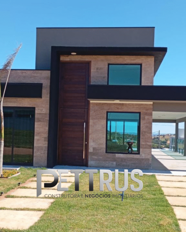 Máximo Conforto: Casa com 3 Suítes no Setor Marina
