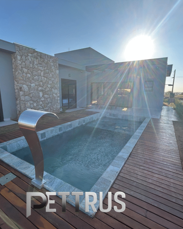 🏡 Casa de Alto Padrão à Venda – Riviera de Santa Cristina 13