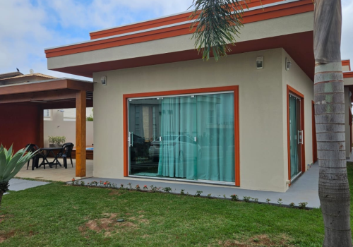 🏡 Casa à venda próxima ao Clube Iate – Riviera de Santa Cristina XIII – Paranapanema/SP